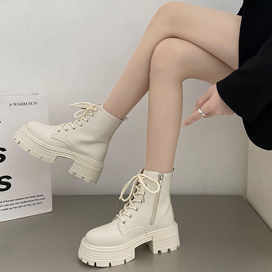 Białe damskie botki motocyklow – Sock Boot Women recenzja i cena